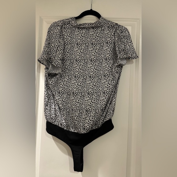 NWT:Leopard print bodysuit. SZ Small - Picture 2 of 4